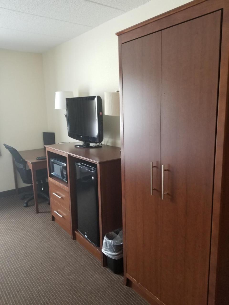 Americinn By Wyndham Μπίσμπαρκ Εξωτερικό φωτογραφία