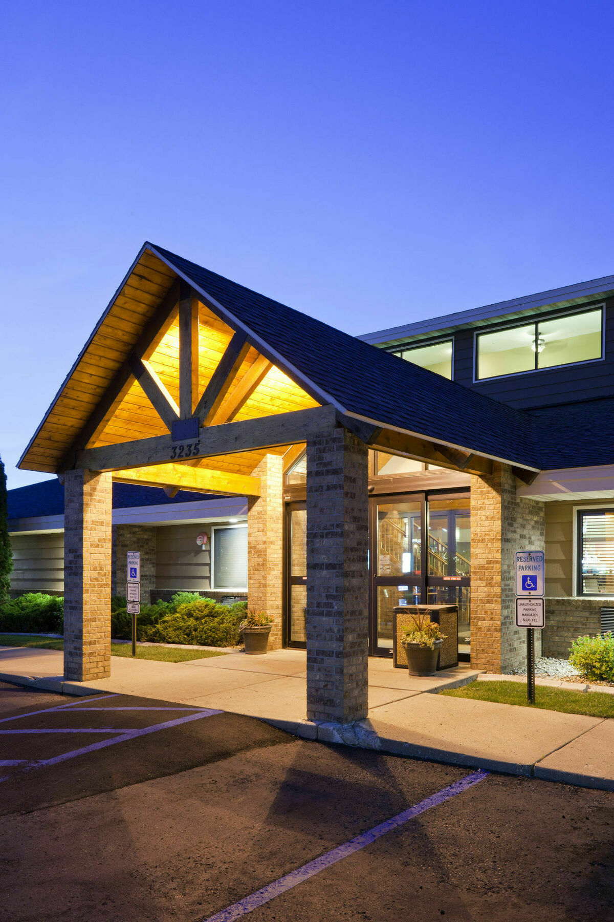 Americinn By Wyndham Μπίσμπαρκ Εξωτερικό φωτογραφία